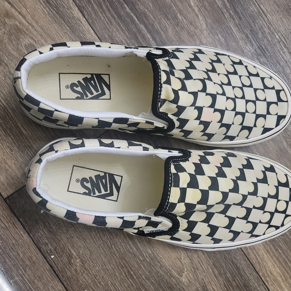 Vans Geometric Slip-On Shoes - Black and Cream A